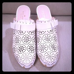 Brand new Kate Spade Cala White Leather Clogs